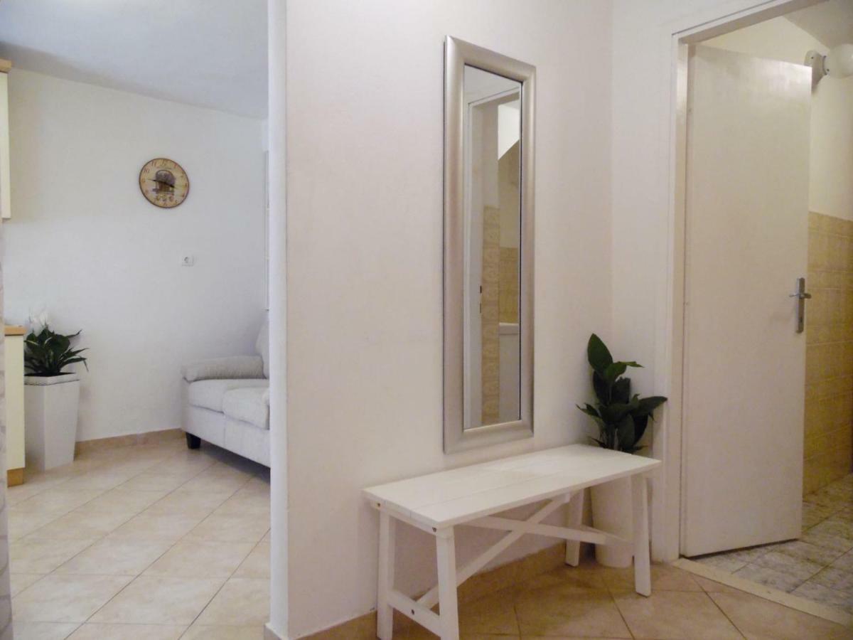 Mita Appartamento Korčula Esterno foto