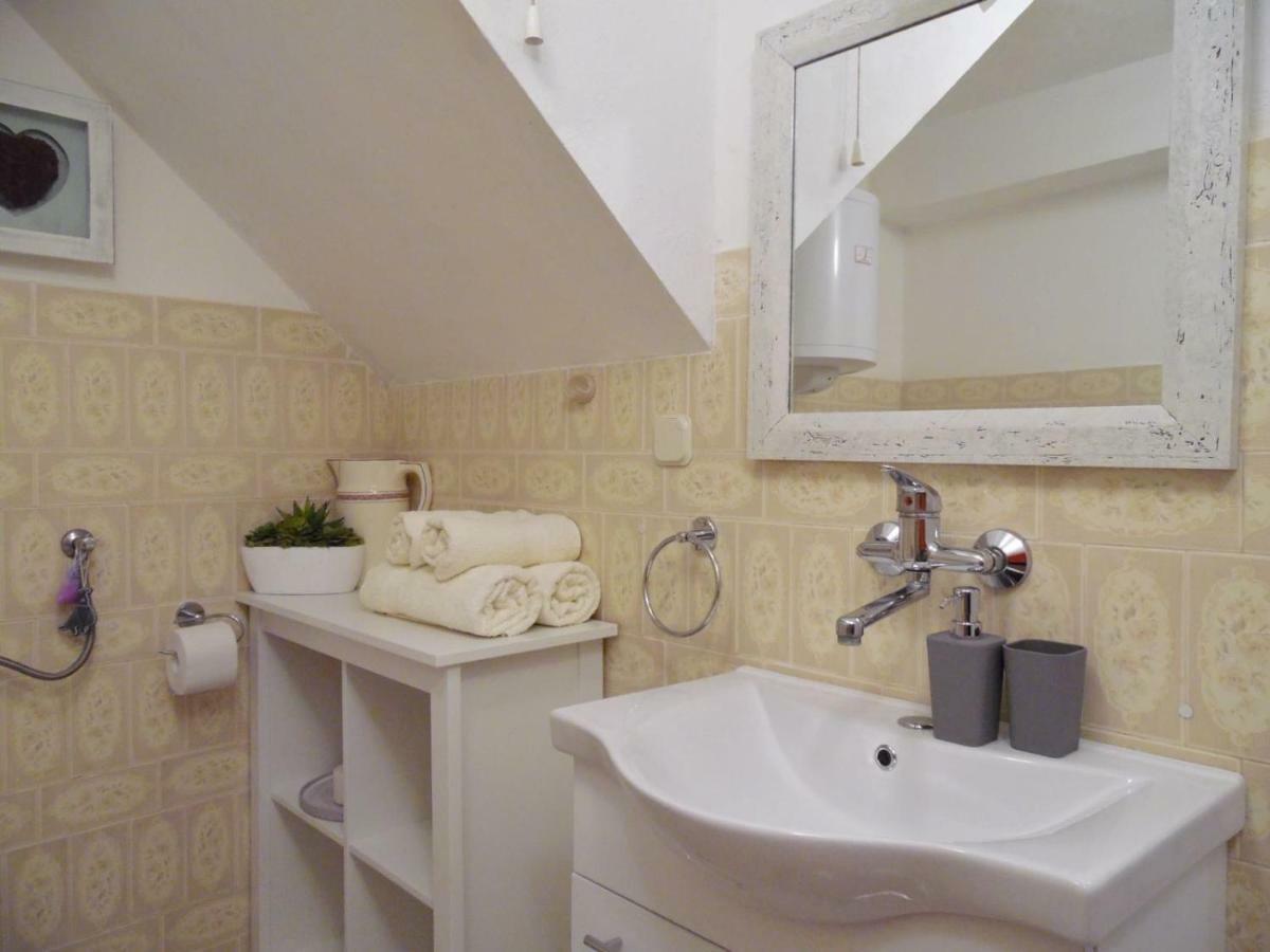 Mita Appartamento Korčula Esterno foto