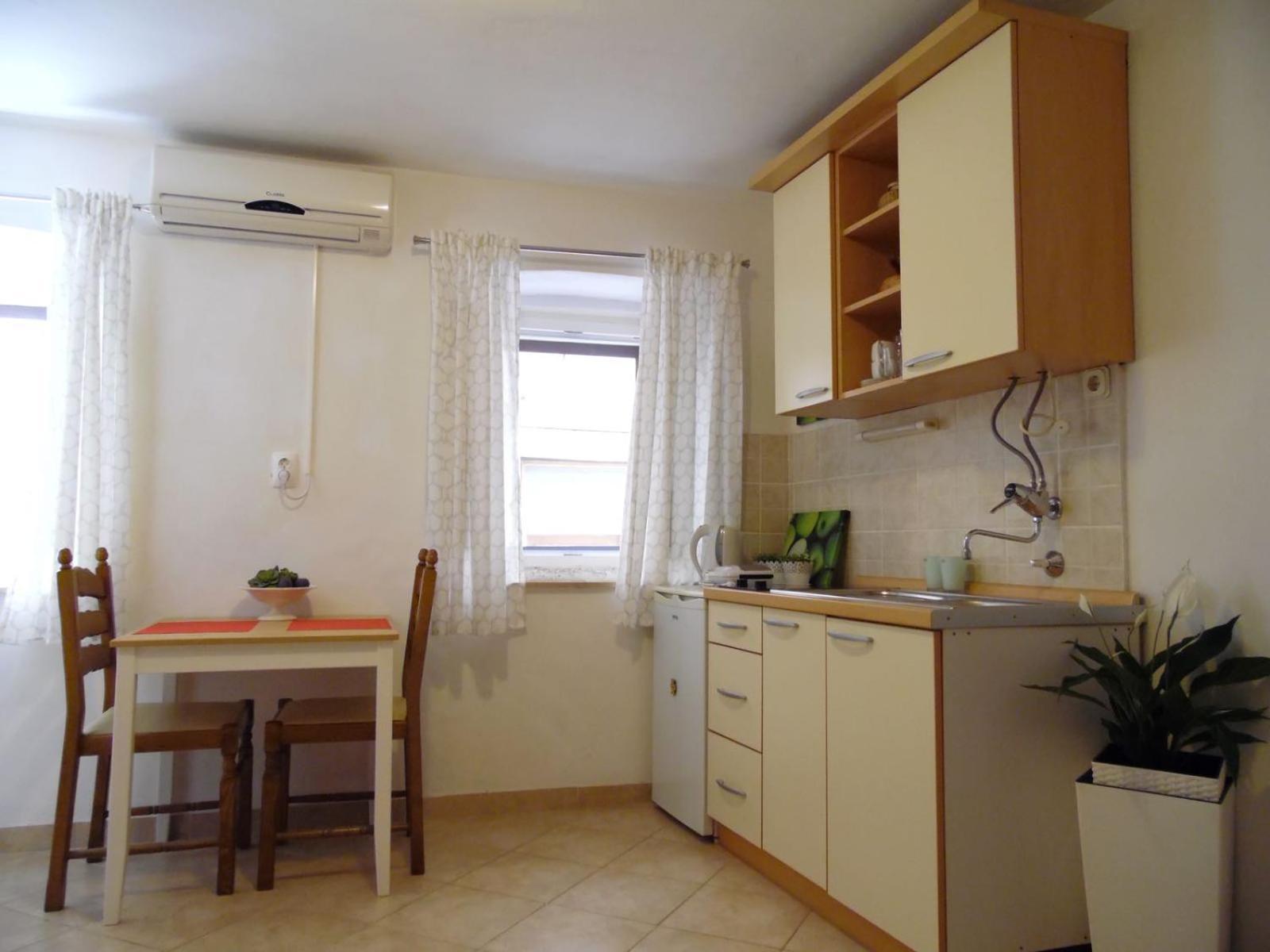 Mita Appartamento Korčula Esterno foto