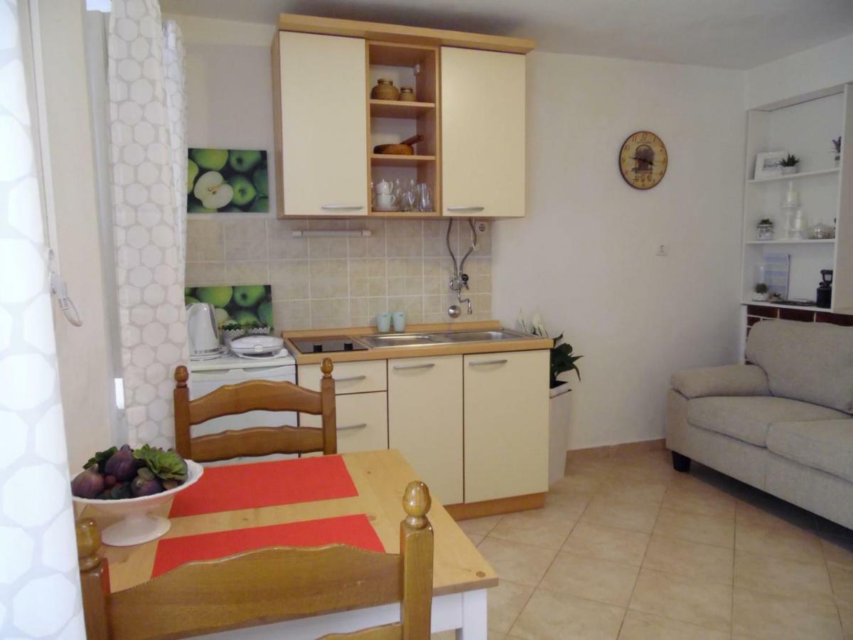 Mita Appartamento Korčula Esterno foto